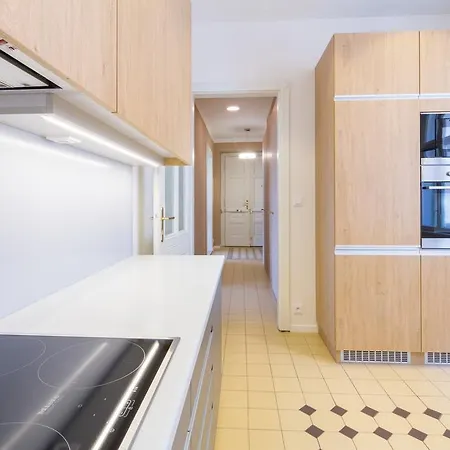 Apartment Luxury Apartments D22