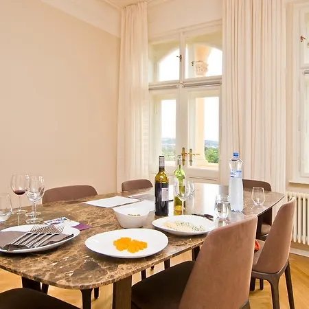 Apartment Luxury Apartments D22 Prague