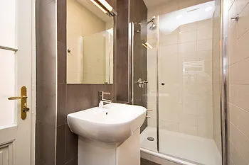 Luxury Apartments D22 *