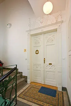 Luxury Apartments D22 *