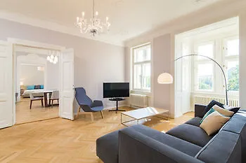 Luxury Apartments D22